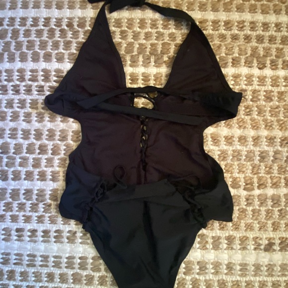 Ashley Graham X Swimsuits for all Black One Piece - Picture 6 of 7